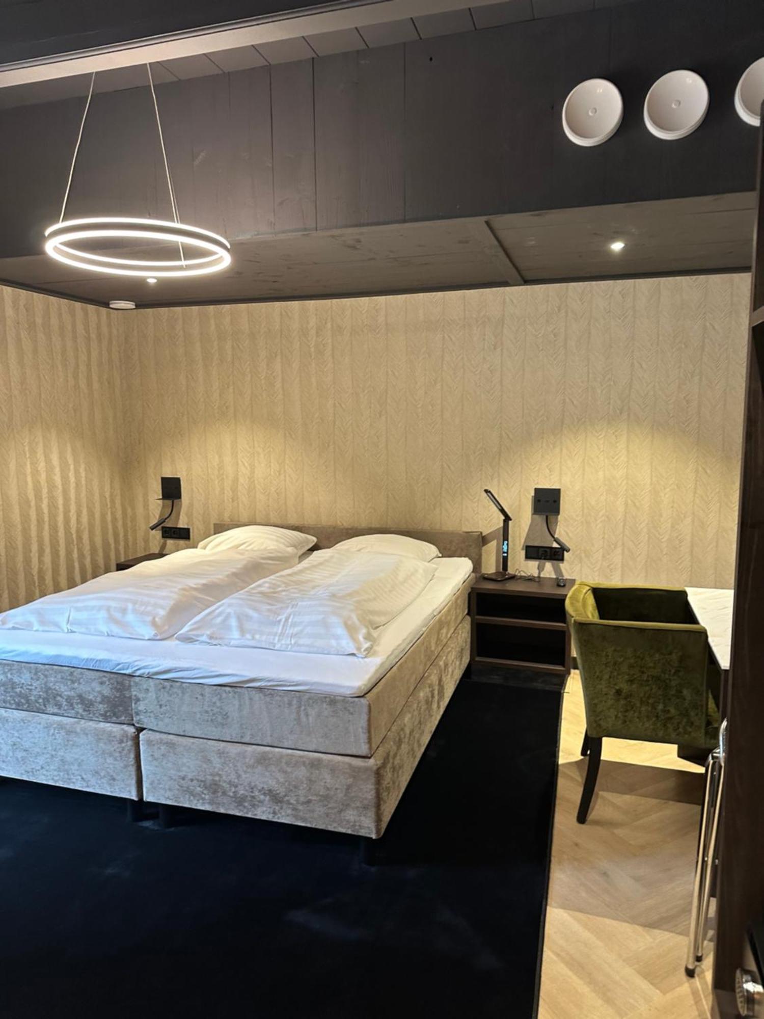 דלדן Hotel Restaurant Het Witte Paard מראה חיצוני תמונה